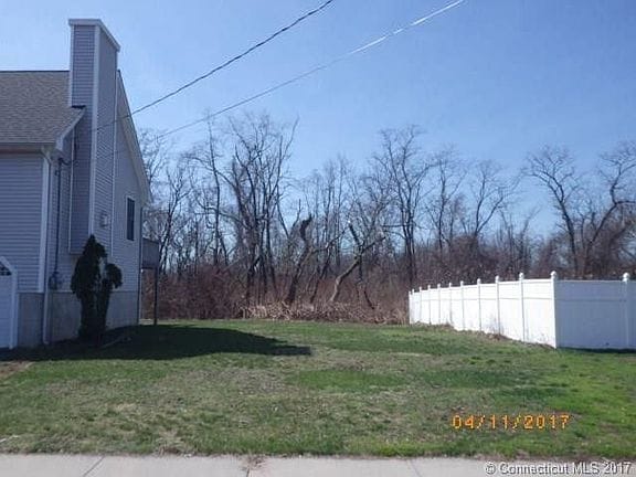 Building Photo - 156 3rd Ave