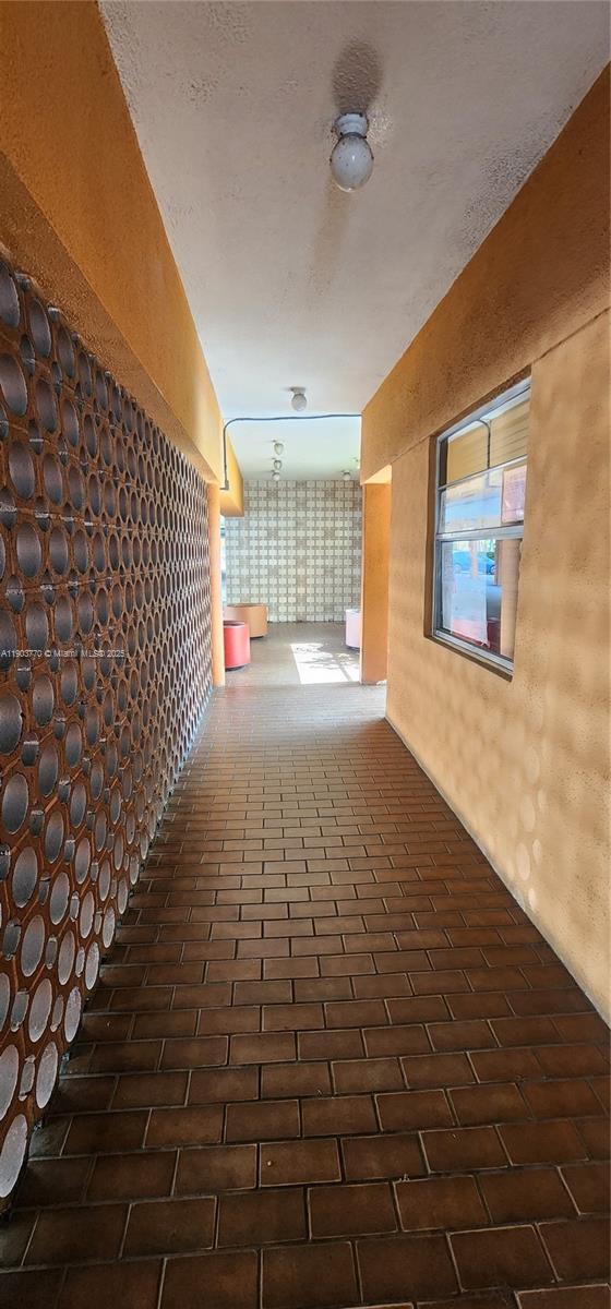 Building Photo - 295 NW 72nd Ave