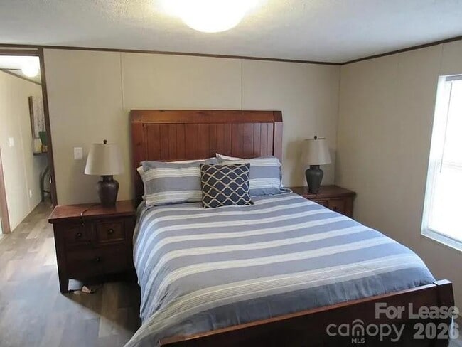 Building Photo - 3182 Pea Ridge Rd