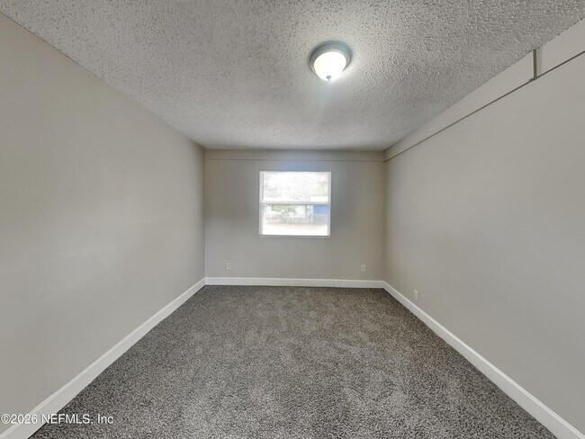 Building Photo - 7324 Wonder Ln