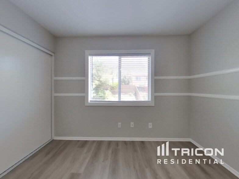Building Photo - 11665 Minckler Cir