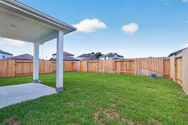 Building Photo - 4042 Bay Ct