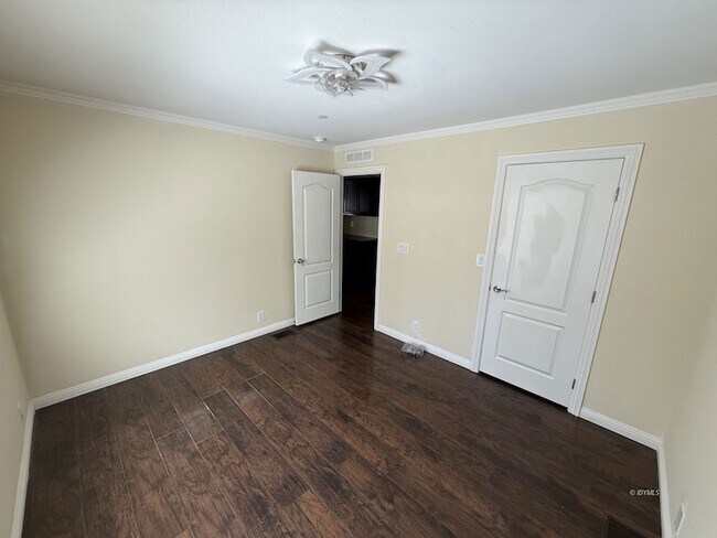 Building Photo - 54325 Pine Crest Ave