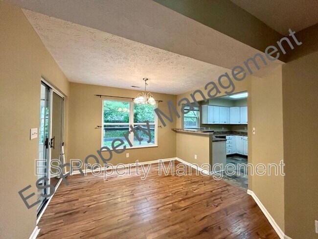 Building Photo - 7580 Sycamore Grove Ct