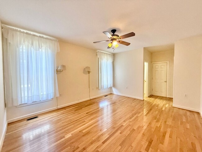 Building Photo - **OFFERING WAIVED APPLICATION FEES** Spacious 4BD, 3BA Raleigh Home with a 2-Car Attached Garage ...