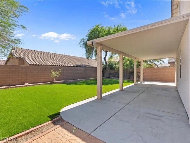 Building Photo - 4905 Apache Valley Ave