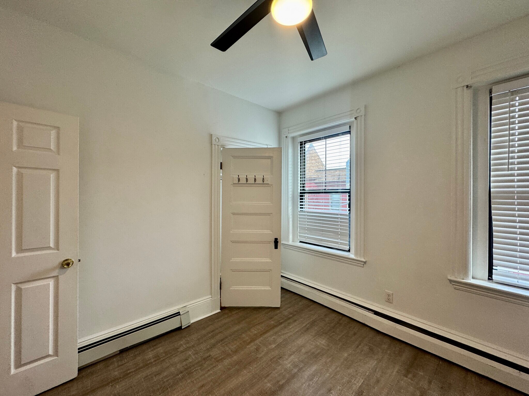 Building Photo - 1510 Tremont St