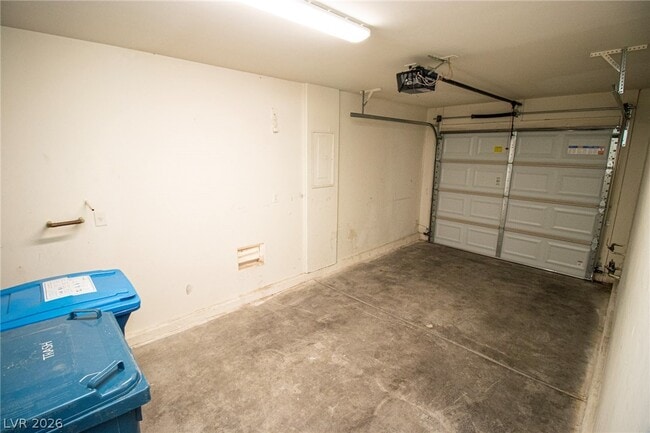 Building Photo - 7218 Freedom Ring St