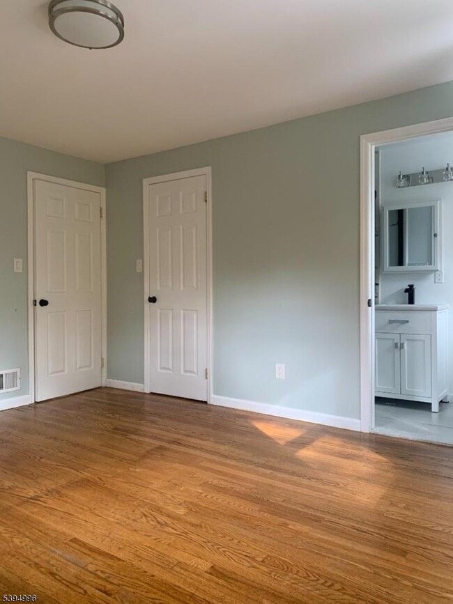 Building Photo - 1072 Springfield Ave