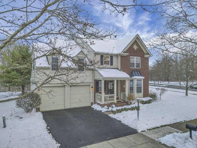 Building Photo - 5920 Triplett Square