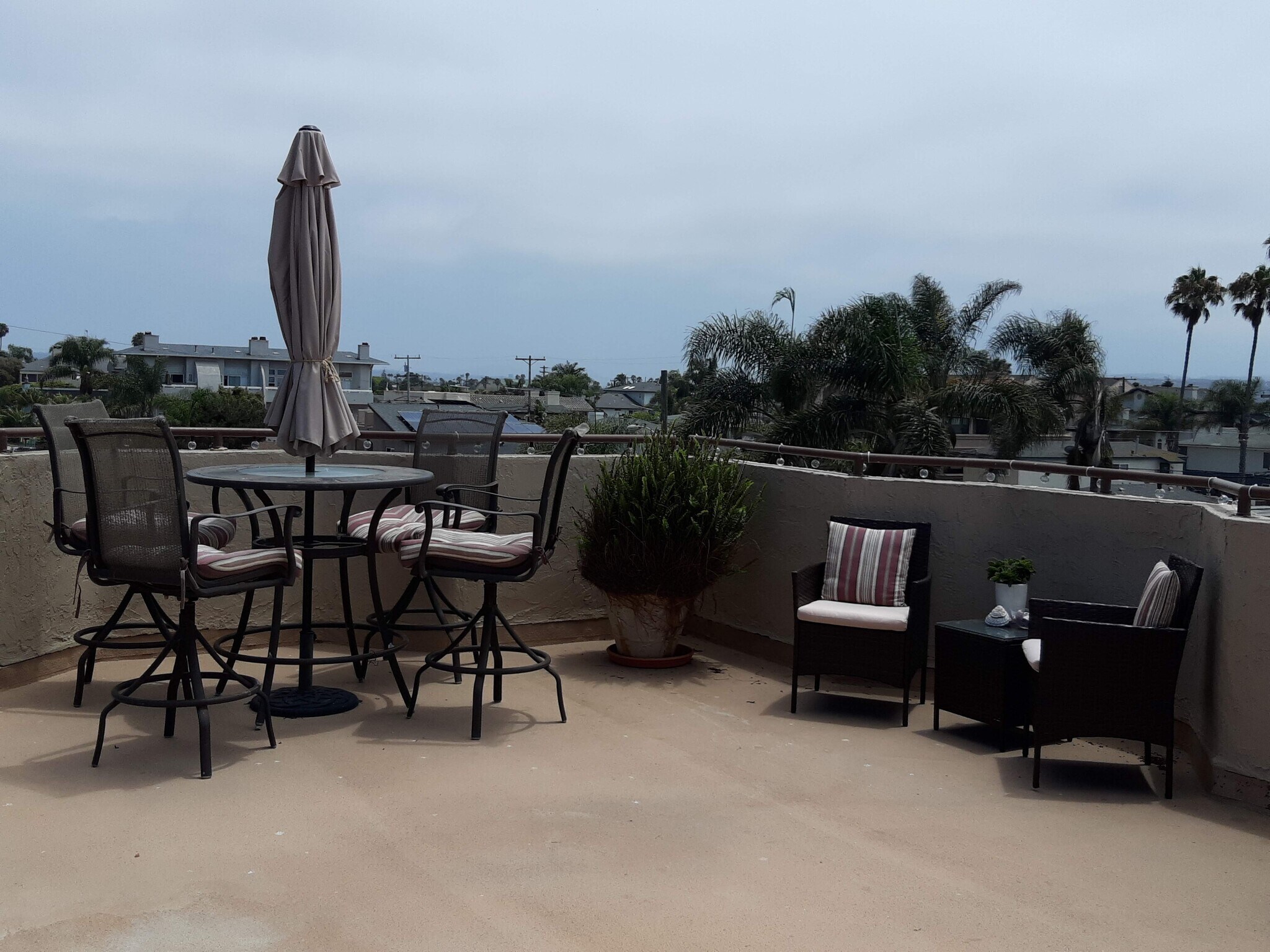 rooftop deck - 184 Date Ave