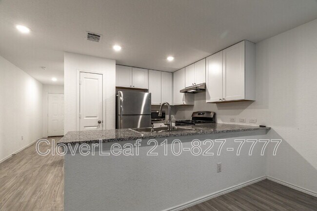 Building Photo - 5507 Basil Chase
