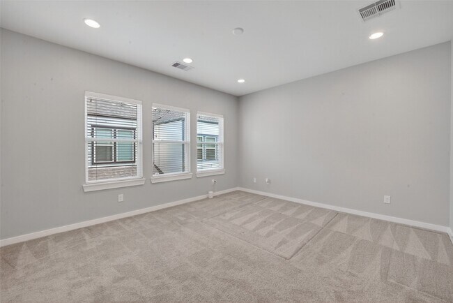 Building Photo - 8458 Berry Green Ln