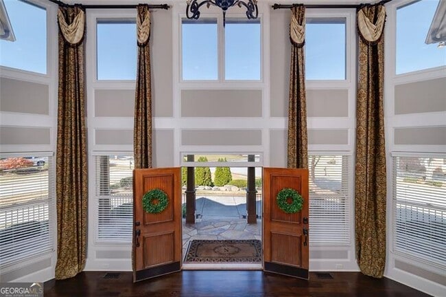 Building Photo - 692 Heritage Post Ln SW