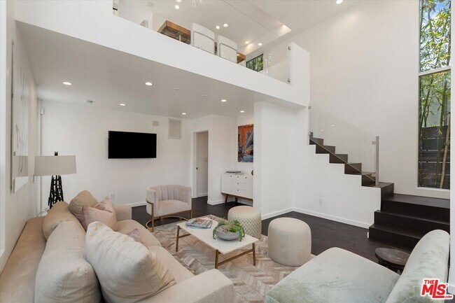 Building Photo - 483 Carroll Canal Ct