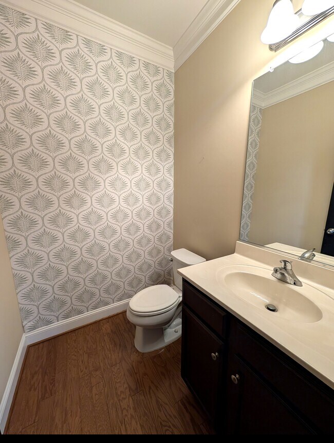 Building Photo - 716 Carneros Ci