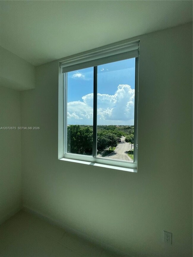 Building Photo - 7875 NW 107th Ave