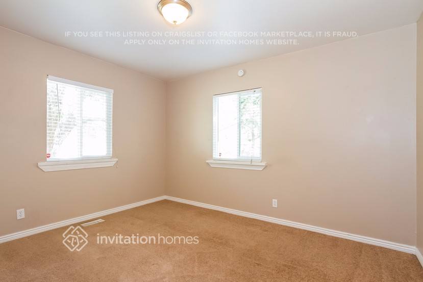 Building Photo - 1640 Ruth Dr