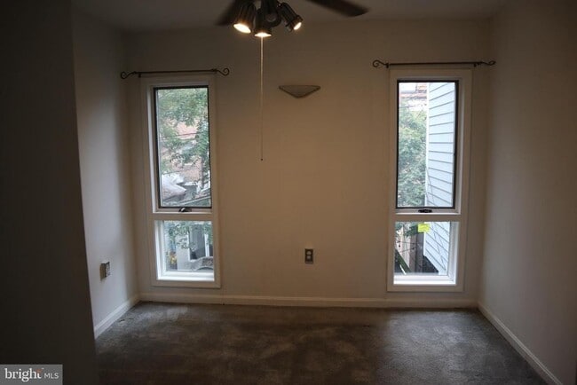 Building Photo - 36 E Wheeling St