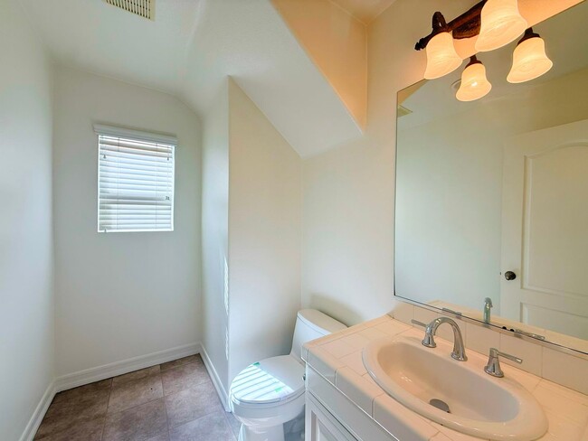 Building Photo - 10636 Senda Acuario
