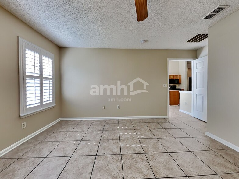 Building Photo - 2720 Cold Creek Blvd