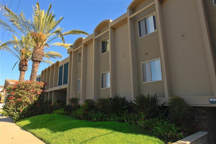 Primary Photo - 800 Meyer Lane