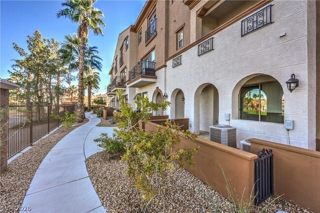 Building Photo - 1073 Via Prato Ln