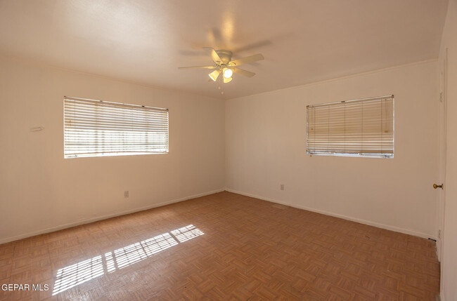 Building Photo - 1315 Likins Dr
