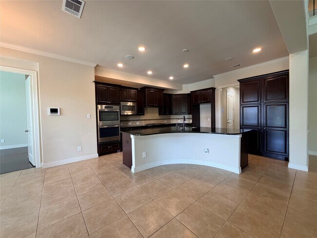 Building Photo - 5423 Lachlan Springs Ln