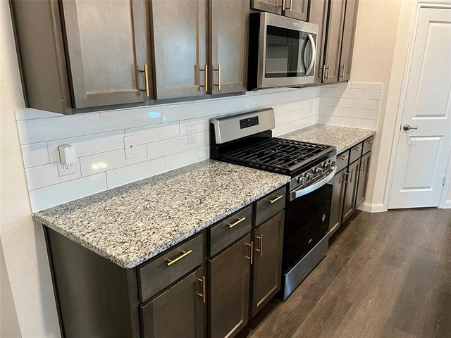 Building Photo - 602 Spur Ridge