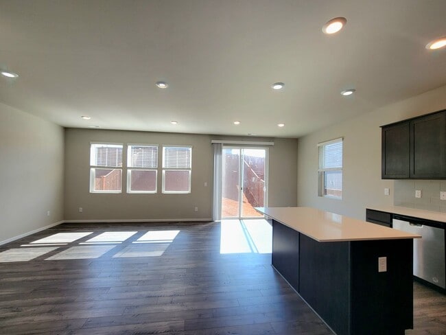 Building Photo - Brand New 3 bed with loft and fully fenced yard in convenient CK location!