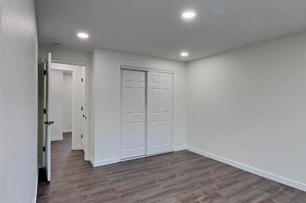 Building Photo - 20710 SW Jay St