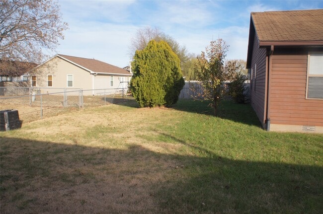 Building Photo - 1420 Royal Oak Ct