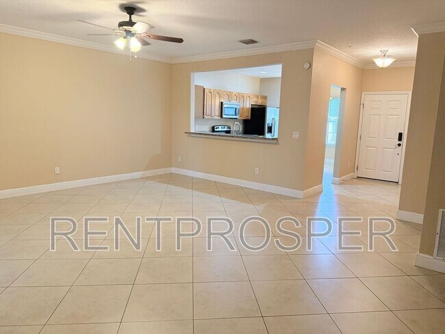 Building Photo - 3717 S Lake Orlando Pkwy