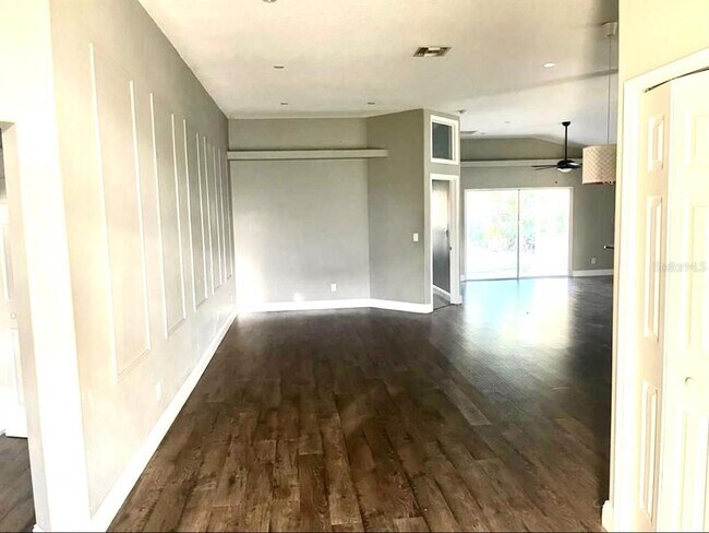 Building Photo - 984 Tavernier Cir NE