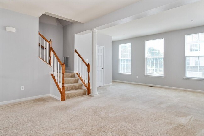 Building Photo - 1727 Jennifer Meadows Ct