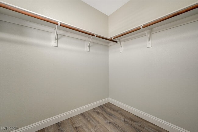 Building Photo - 2977 Queen Lake Ct