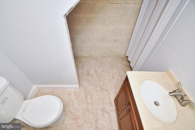 Building Photo - 3413 Moultree Pl