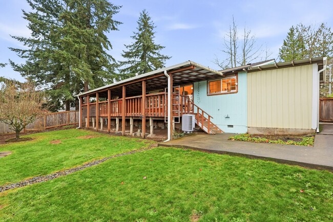 Building Photo - Greenway Park Neighborhood