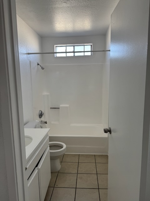 Building Photo - 38572 10th Pl E