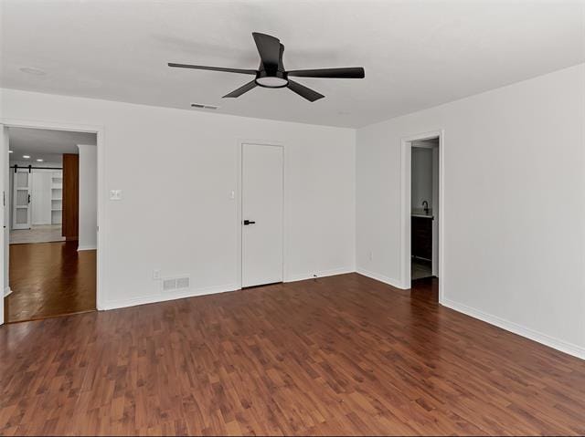 Building Photo - 7607 Meadow Oaks Dr