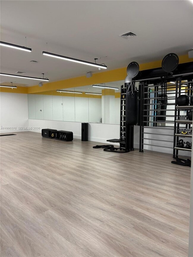 Building Photo - 7661 NW 107th Ave