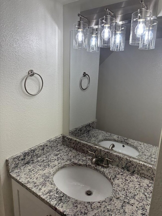 Building Photo - 7486 S 1000 E