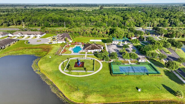 Building Photo - 8118 Merano Ave