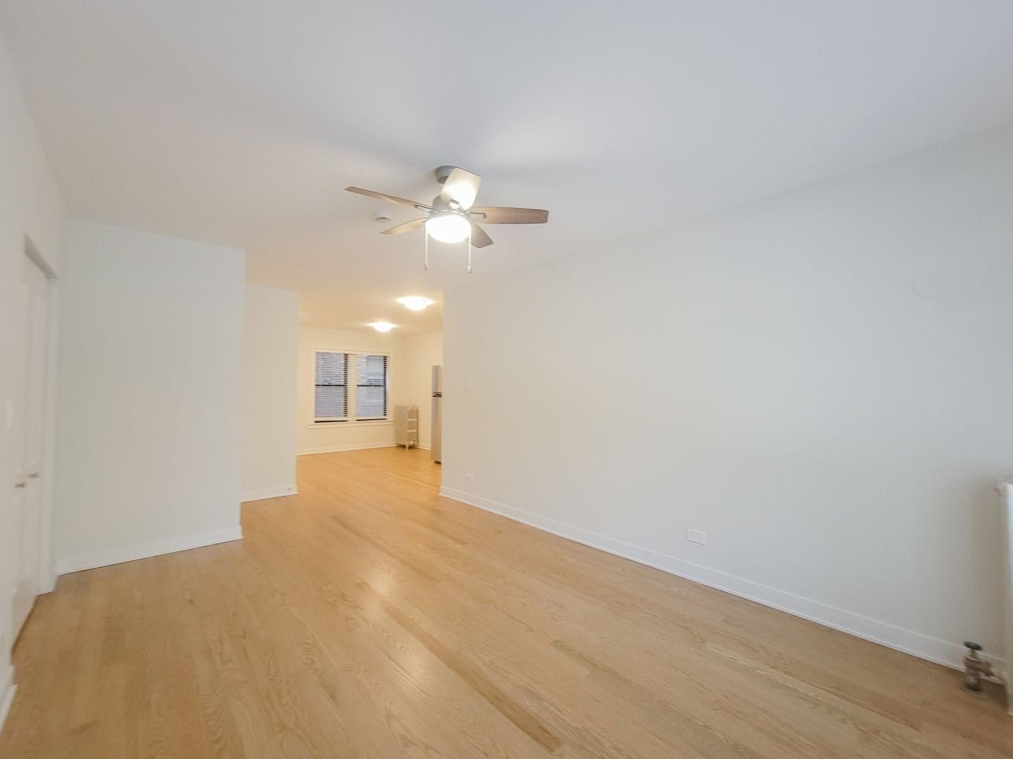 Building Photo - 4513 N Paulina St