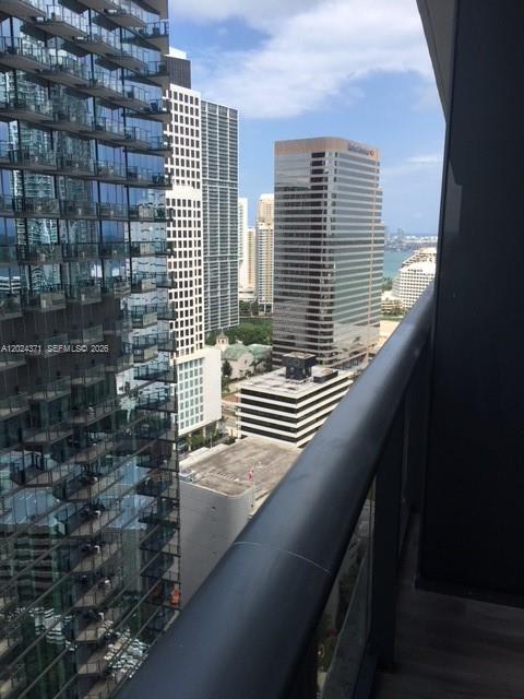Building Photo - 801 S Miami Ave