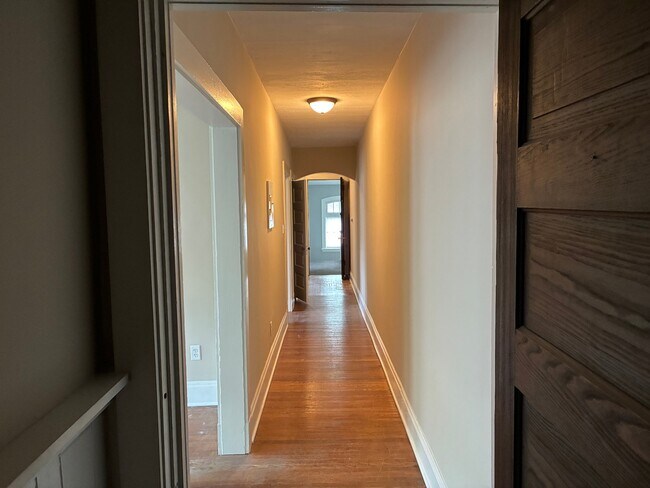 Building Photo - 243 Dalzell Ave