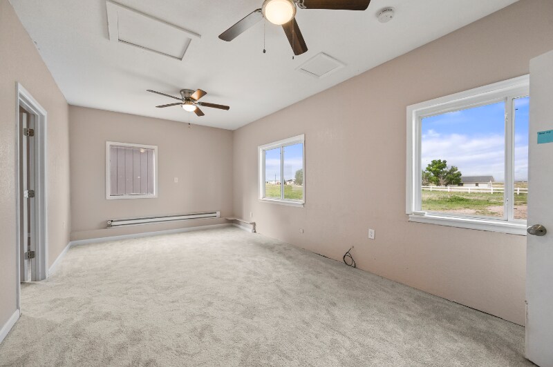 Building Photo - 5520 Coyote Ln