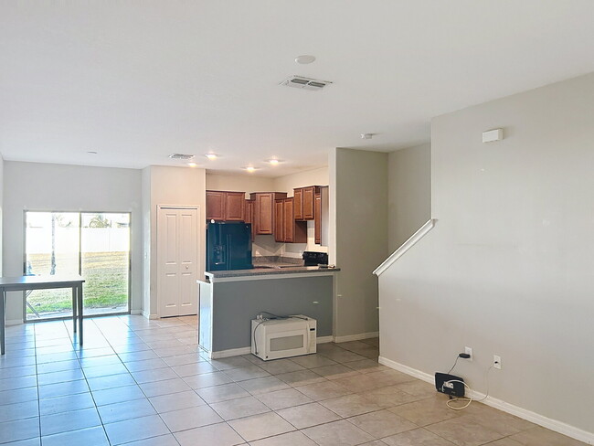 Building Photo - 7622 Ginger Lily Ct