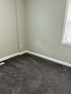 Building Photo - 820 Xenia St SE